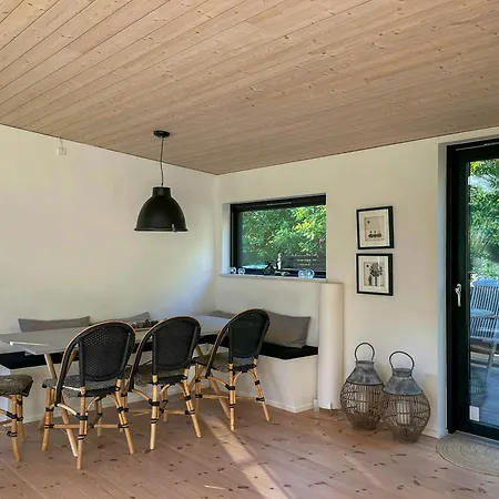 Holiday home Modern House In *